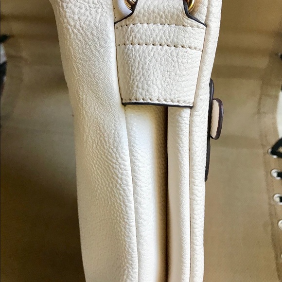 CHARMING CHARLIE CROSSBODY Bag - Picture 6 of 6